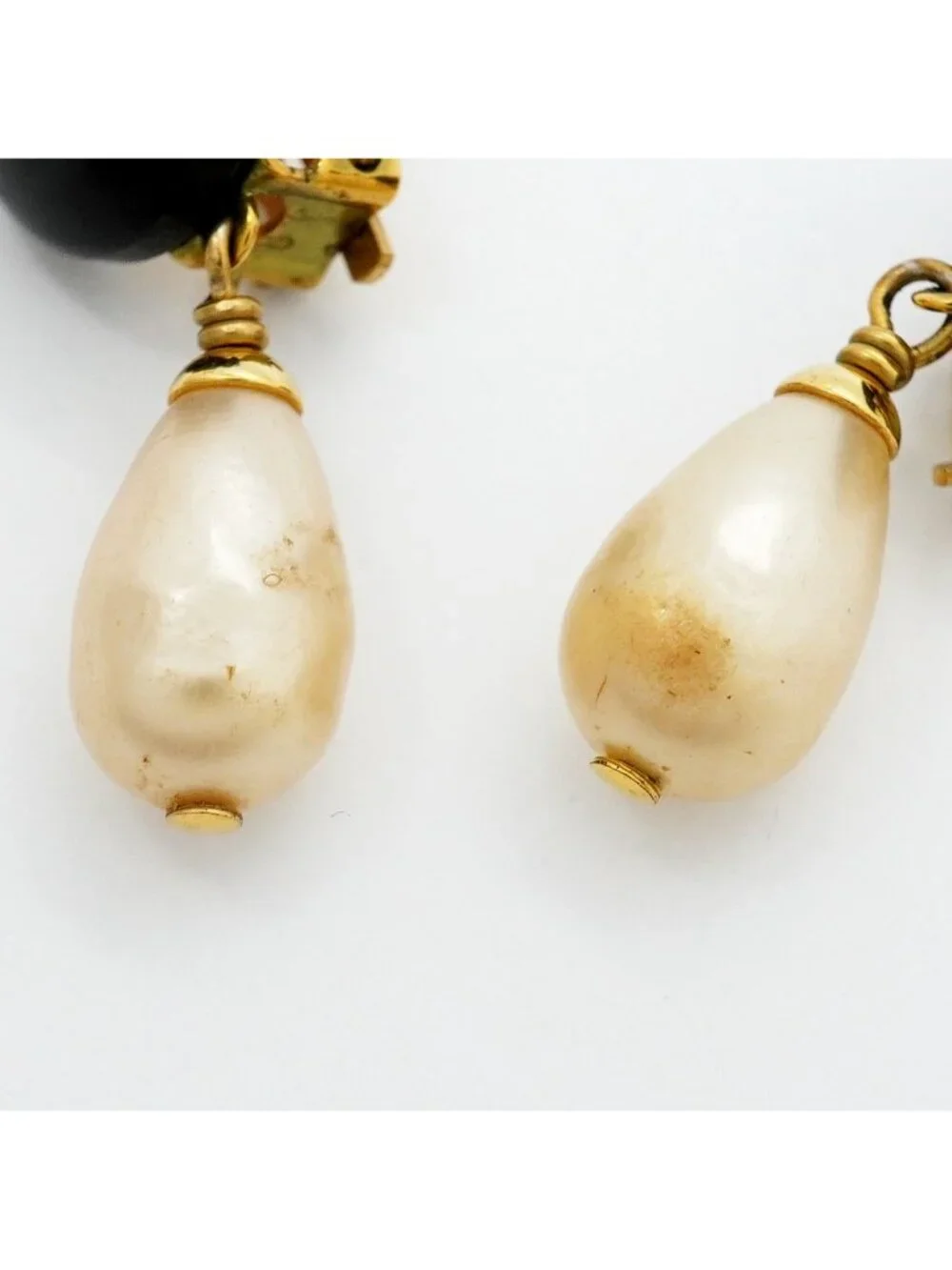 Chanel Earrings Vintage CC Logo Gold Plated Faux Pearl Blackcles